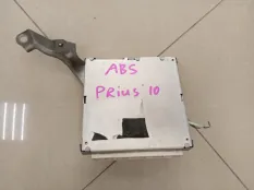 Блок электронный Toyota Prius