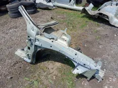 Лонжерон Renault Laguna