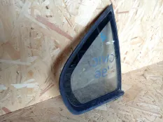 Стекло глухое Honda Civic