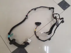 Проводка двери Kia Magentis