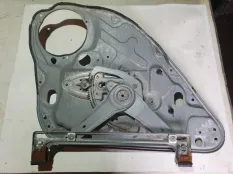 Стеклоподъемник Ford Focus