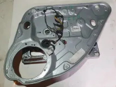 Стеклоподъемник Ford Focus