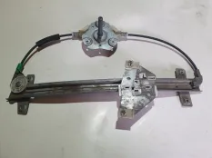 Стеклоподъемник Mitsubishi Carisma