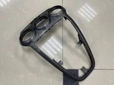 Консоль центральная Opel Antara