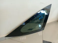 стекло кузовное Ford Focus