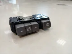 Блок кнопок Lexus LS460