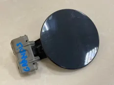 Лючок топливного бака Mitsubishi Grandis