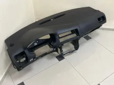 Парприз (торпедо) Volkswagen Jetta