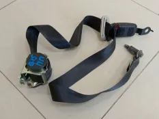 Ремень безопасности Nissan Almera