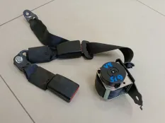 Ремень безопасности Nissan Almera