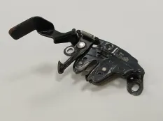 Замок капота Nissan Almera