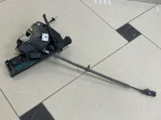 Замок двери Ford Focus