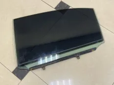 Стекло двери Lexus LS460