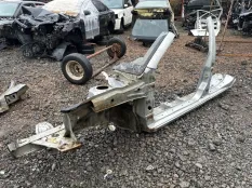 Четверть передняя левая с порогом Vortex Estina