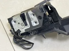 Замок двери Ford Focus