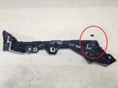 Кронштейн бампера Mazda 3