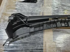 Панель воздухозаборника Hyundai Solaris