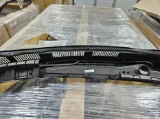 Панель воздухозаборника Hyundai Solaris