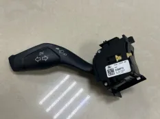 Подрулевой переключатель поворотов Ford Focus