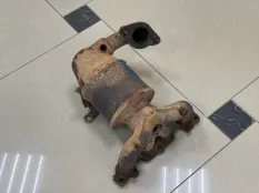 Коллектор выпускной Ford Fusion