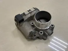 Дроссельная заслонка Ford Focus