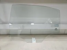 Стекло двери Chevrolet Evanda