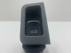 Кнопка открывания багажника Audi A6