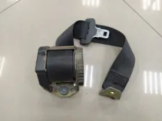 Ремень безопасности Mercedes-Benz C-Class