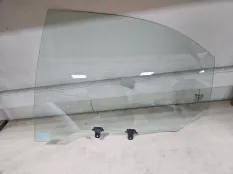Стекло двери Hyundai Sonata