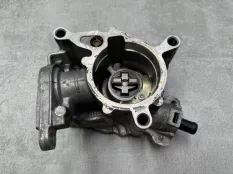 Вакуумный насос Audi A6