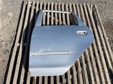 Дверь Mitsubishi Colt