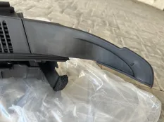 Панель воздухозаборника Kia Sportage