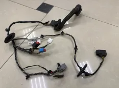Проводка двери Ford C-Max