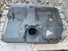 Бак топливный Mitsubishi Carisma