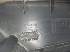 Обшивка двери Volkswagen Polo