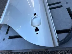 Дверь Toyota Avensis