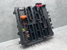 Блок предохранителей салонный Opel Vectra