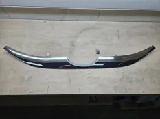 Молдинг решетки радиатора Hyundai ix35
