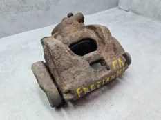 Суппорт тормозной Land Rover Freelander