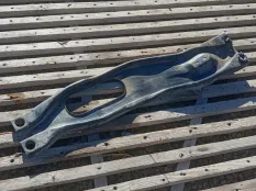 Балка подмоторная Kia Shuma