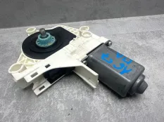 Мотор стеклоподъемника Audi A6