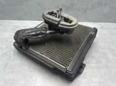 Испаритель кондиционера Volkswagen Passat