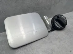 Лючок топливного бака Kia Spectra