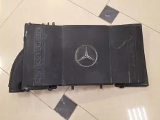 Корпус воздушного фильтра Mercedes-Benz E-Class