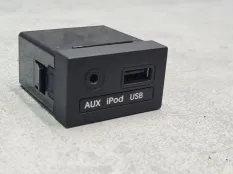 Блок панель USB AUX Hyundai Solaris