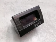 Часы Kia Shuma