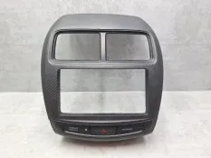 Консоль центральная Mitsubishi Outlander Sport