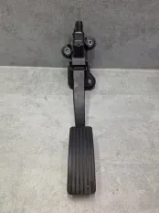 Педаль газа Mitsubishi Outlander Sport