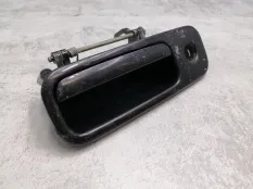 Ручка двери багажника Volkswagen Golf