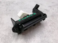 Ручка двери багажника Toyota Corolla
